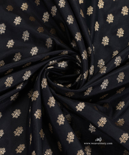 Black_Handloom_Pure_Katan_Silk_Banarasi_Dupatta_With_Small_Flower_WeaverStory_05