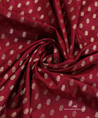 Maroon_Handloom_Pure_Katan_Silk_Banarasi_Dupatta_With_Small_Flower_WeaverStory_05