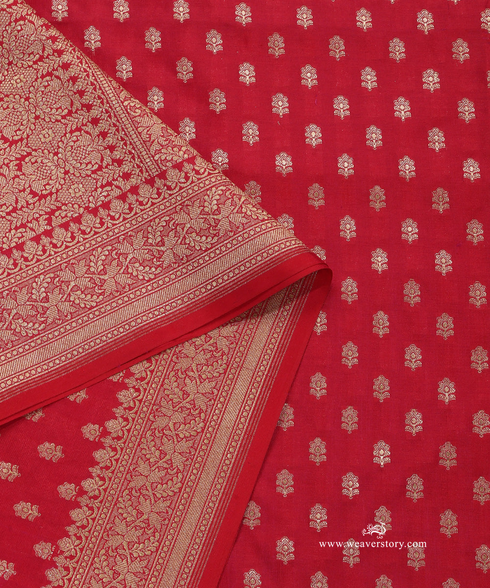 Magenta_Handloom_Pure_Katan_Silk_Banarasi_Dupatta_With_Small_Flower_WeaverStory_04