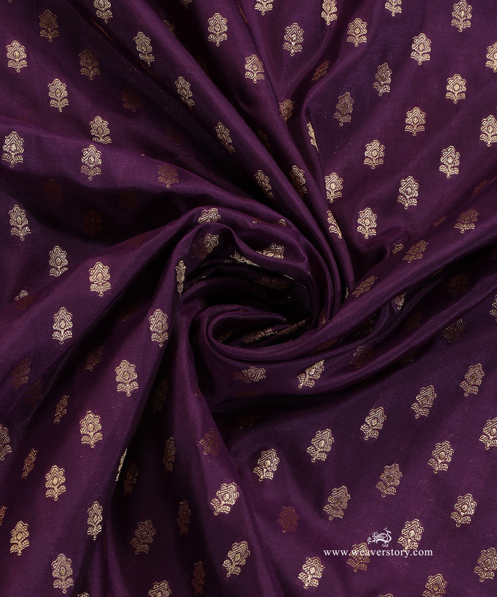 Purple_Handloom_Pure_Katan_Silk_Banarasi_Dupatta_With_Small_Flower_WeaverStory_05