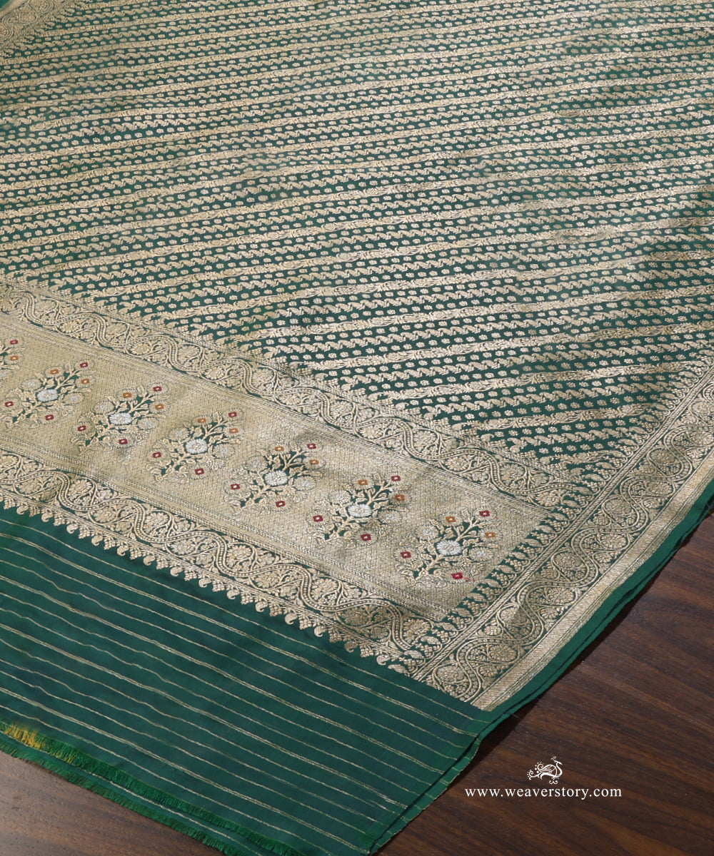 Green_Handloom_Pure_Katan_Silk_Banarasi_Dupatta_With_Gold_Zari_Aada_Jaal_WeaverStory_03