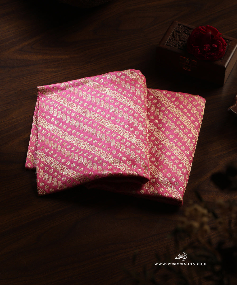 Pink_Handloom_Pure_Katan_Silk_Banarasi_Dupatta_With_Gold_Zari_Aada_Jaal_WeaverStory_01