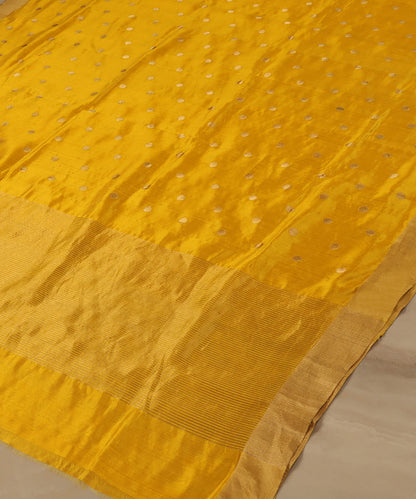 Yellow_Handloom_Pure_Silk_Chanderi_Dupatta_With_Gold_Polka_Dots_WeaverStory_03