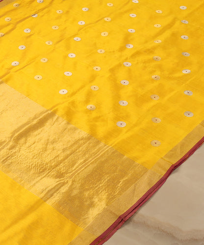 Yellow_Handloom_Chanderi_Silk_Dupatta_With_Asharfi_Boota_WeaverStory_03