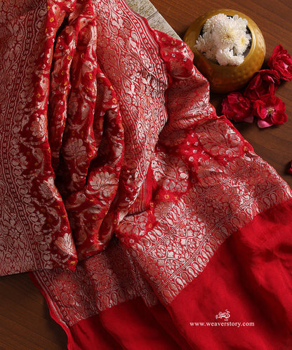 Red_Handloom_Pure_Georgette_Banarasi_Bandhej_Dupatta_With_Flower_Jall_WeaverStory_01