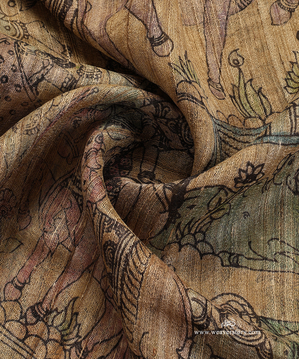 Beige_Handloom_Pure_Tusser_Silk_Hand_Painted_Kalamkari_Dupatta_With_Figures_And_Nandi_Motifs_WeaverStory_05