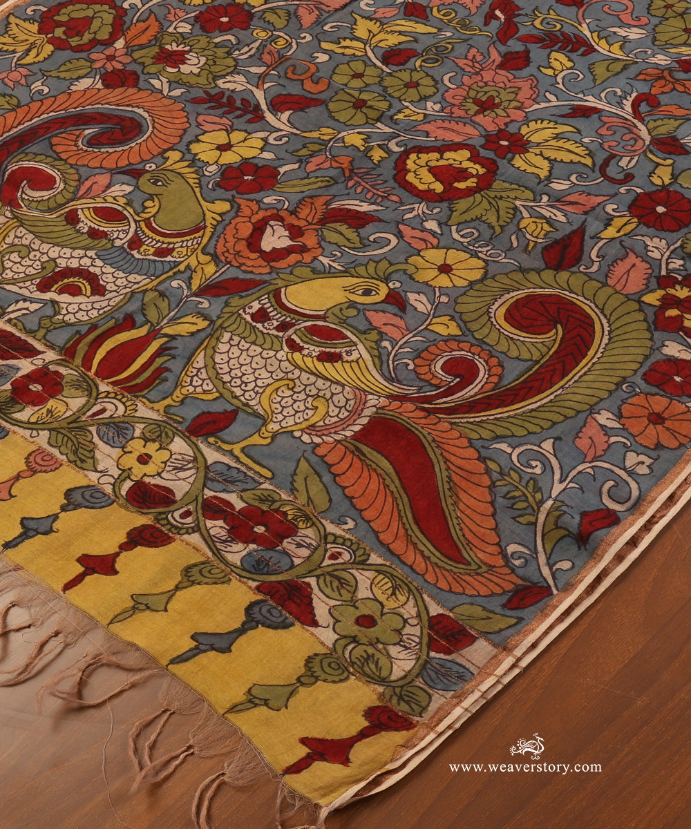 Grey_Handloom_Pure_Cotton_Hand_Painted_Kalamkari_Dupatta_With_Peacock_Motifs_WeaverStory_03