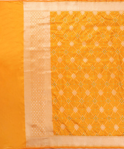 Mustard_Yellow_Handloom_Pure_Katan_Silk_Banarasi_Patola_Dupatta_WeaverStory_02