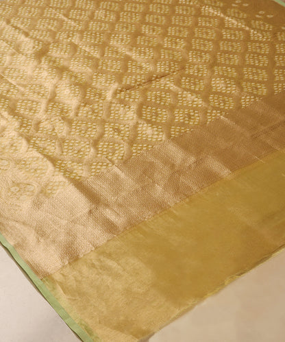 Handloom_Lemon_Kora_Tissue_Banarasi_With_Diamond_Pattern_WeaverStory_03