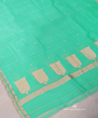 Sea_Green_Handloom_Pure_Kora_Silk_Banarasi_Duptta_With_Kadhwa_Lotus_Boota_On_Pallu_WeaverStory_03