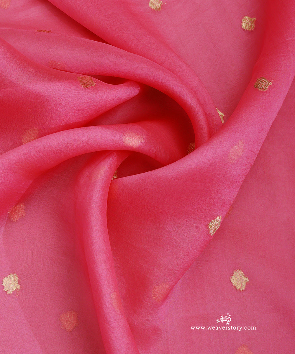 Rani_Pink_Handloom_Pure_Kora_Silk_Banarasi_Duptta_With_Kadhwa_Lotus_Boota_With_Leafs_WeaverStory_05