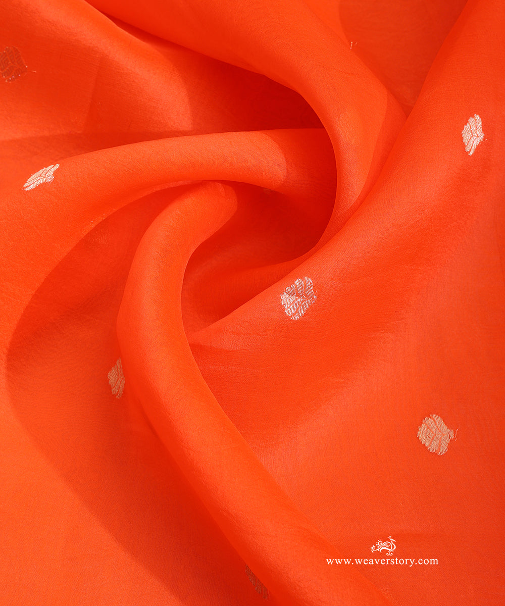 Orange_Handloom_Pure_Kora_Silk_Banarasi_Duptta_With_Kadhwa_Lotus_Boota_With_Leafs_WeaverStory_04