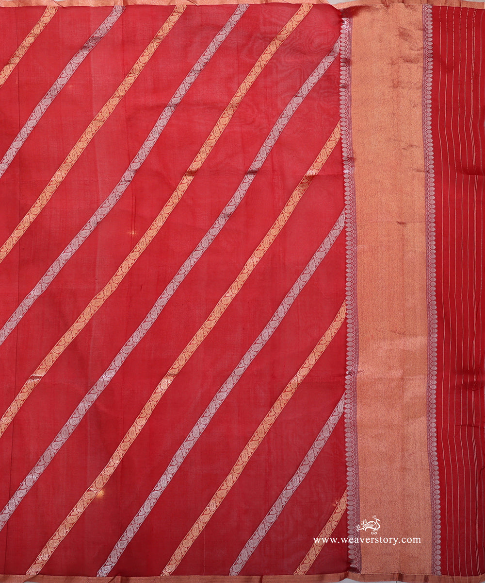 Red_Handloom_Pure_Kora_Silk_Banarasi_Duptta_With_Kadhwa_Gold_Silver_Aadi_Jall_WeaverStory_02
