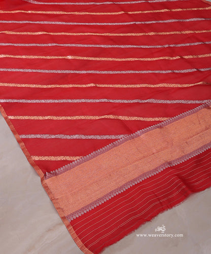 Red_Handloom_Pure_Kora_Silk_Banarasi_Duptta_With_Kadhwa_Gold_Silver_Aadi_Jall_WeaverStory_03