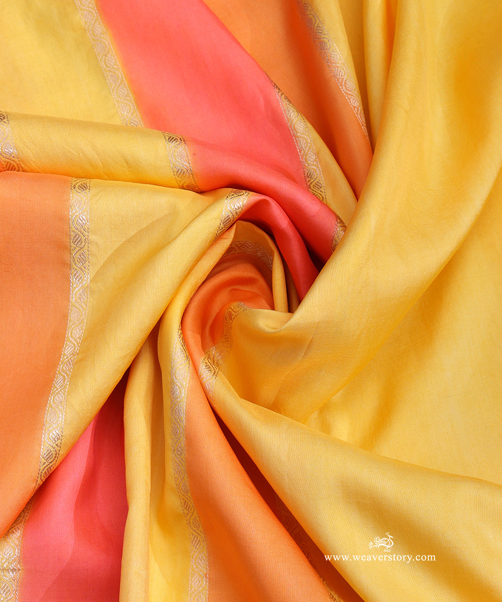 Yellow_Handloom_Pure_Katan_Silk_Rangkat_Duptta_With_Kadhwa_Booti_WeaverStory_05