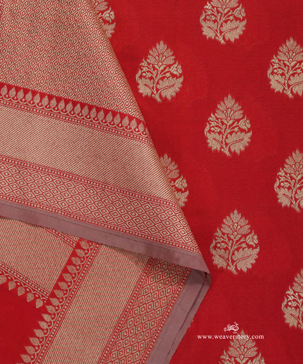 Pink_And_Orange_Dual_Tone_Handloom_Pure_Katan_Silk_Banarasi_Dupatta_WeaverStory_04