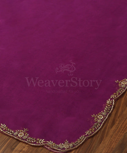 Purple_Handloom_Organza_Banarasi_Dupatta_With_Scalloped_Zardozi_Border_WeaverStory_02