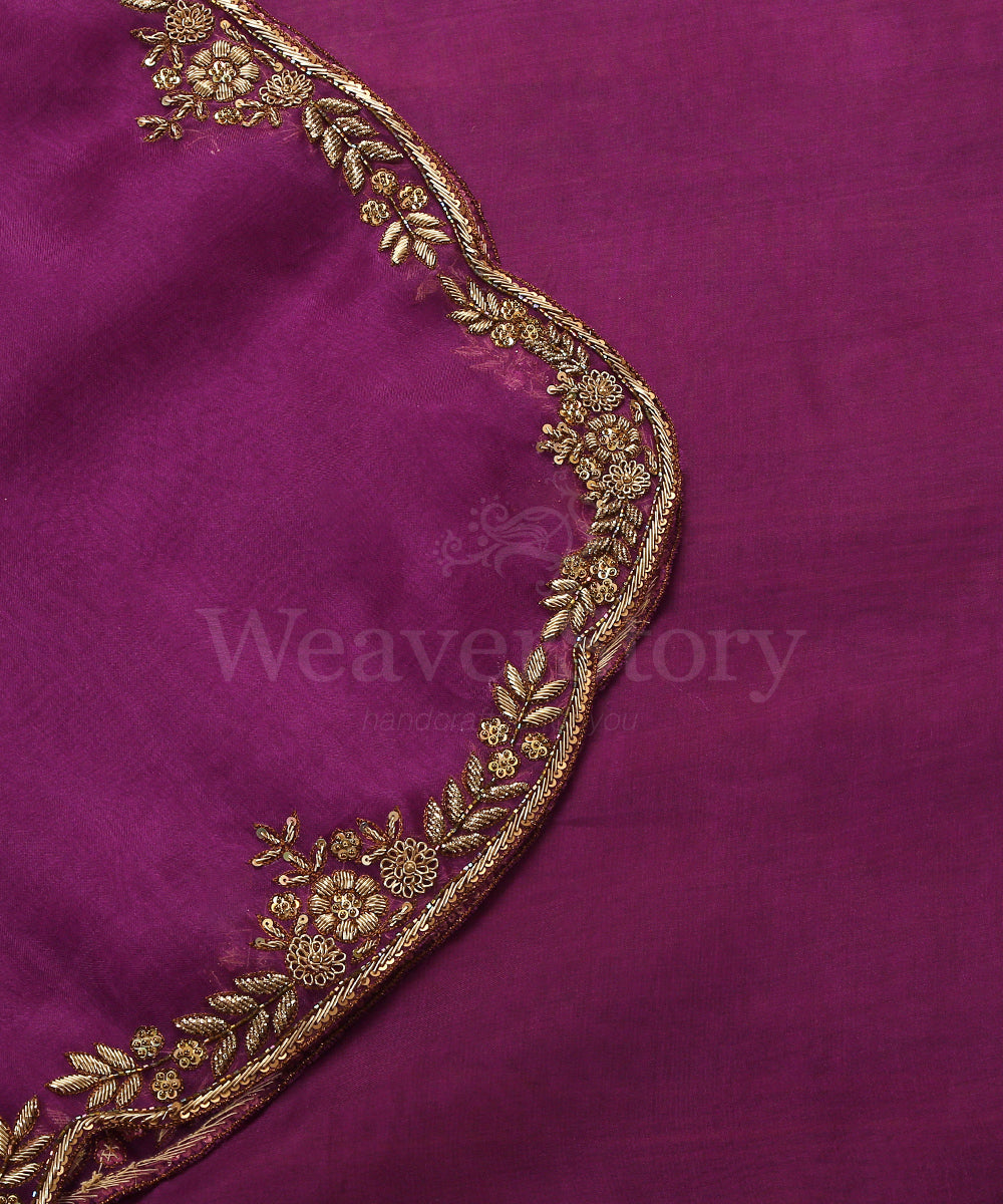 Purple_Handloom_Organza_Banarasi_Dupatta_With_Scalloped_Zardozi_Border_WeaverStory_03