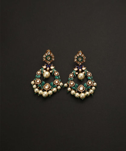 Ghusan_Handcrafted_Pure_Silver_Moissanite_Polki_Earrings_With_Fresh_Water_Pearls_WeaverStory_02