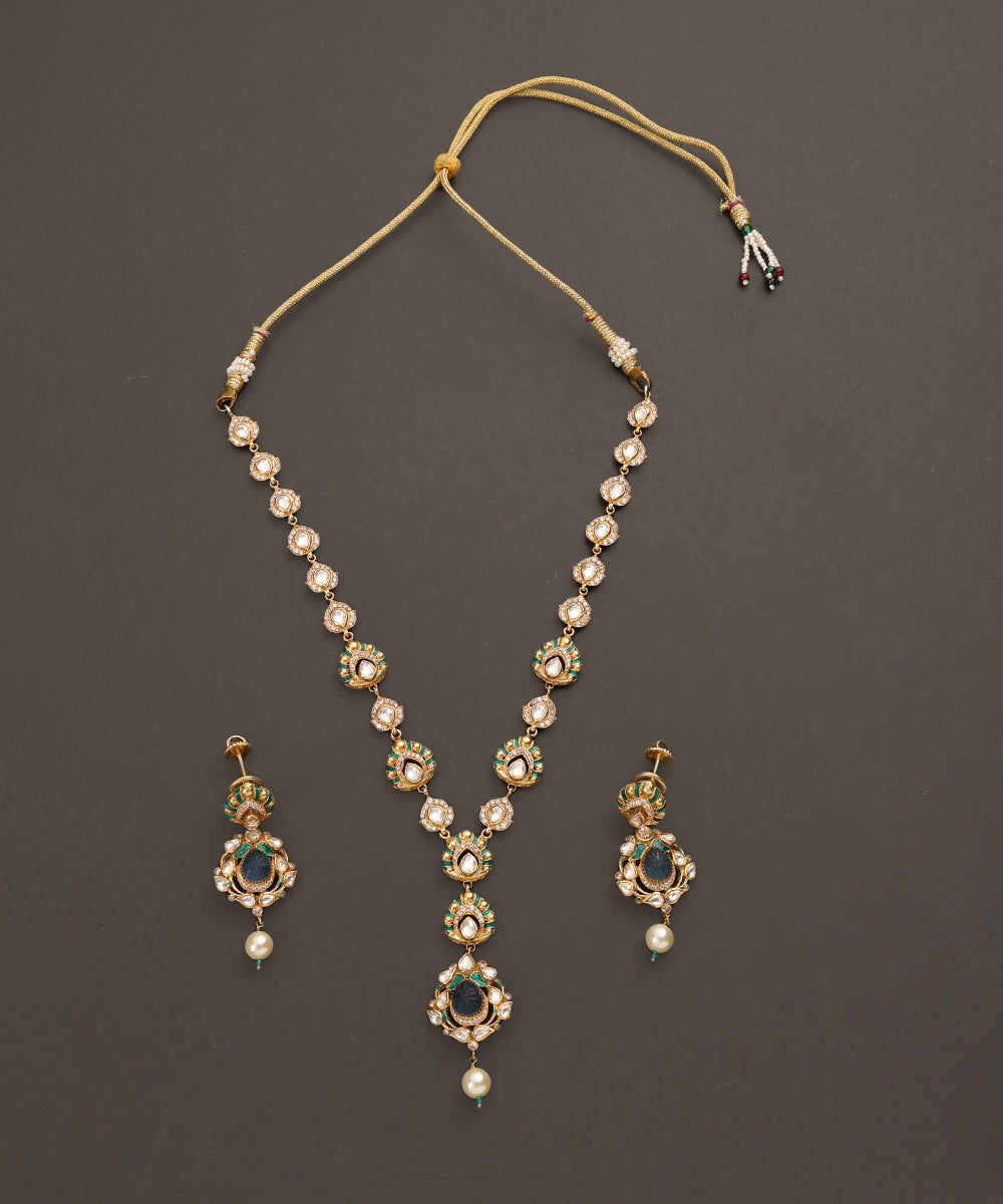 Parivash_Handcrafted_Pure_Silver_Necklace_Set_With_Semi_Precious_Stones_WeaverStory_03