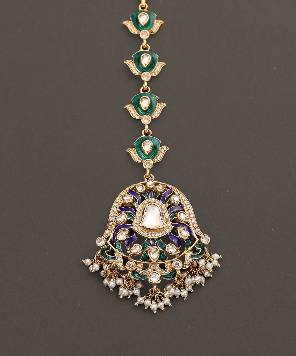 Soraya_Handcrafted_Pure_Silver_Maangtika_With_Semi_Precious_Stones_WeaverStory_03