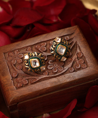 Anahita_Handcrafted_Pure_Silver_Stud_Earrings_With_Semi_Precious_Stones_WeaverStory_01