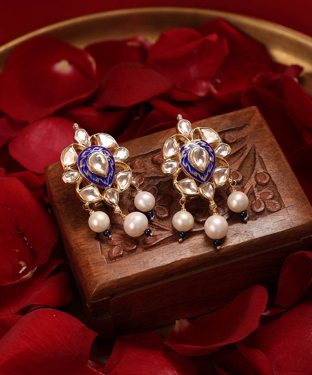 Shirin_Handcrafted_Pure_Silver_Earrings_With_Pearls_And_Semi_Precious_Stones_WeaverStory_01