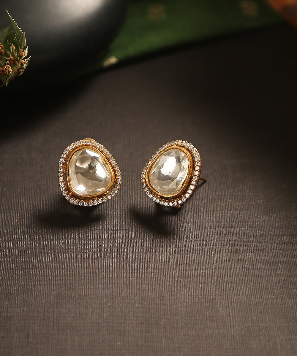 Dariya_Handcrafted_Earrings_With_Moissanite_Polki_And_Semi_Precious_Stones_WeaverStory_01