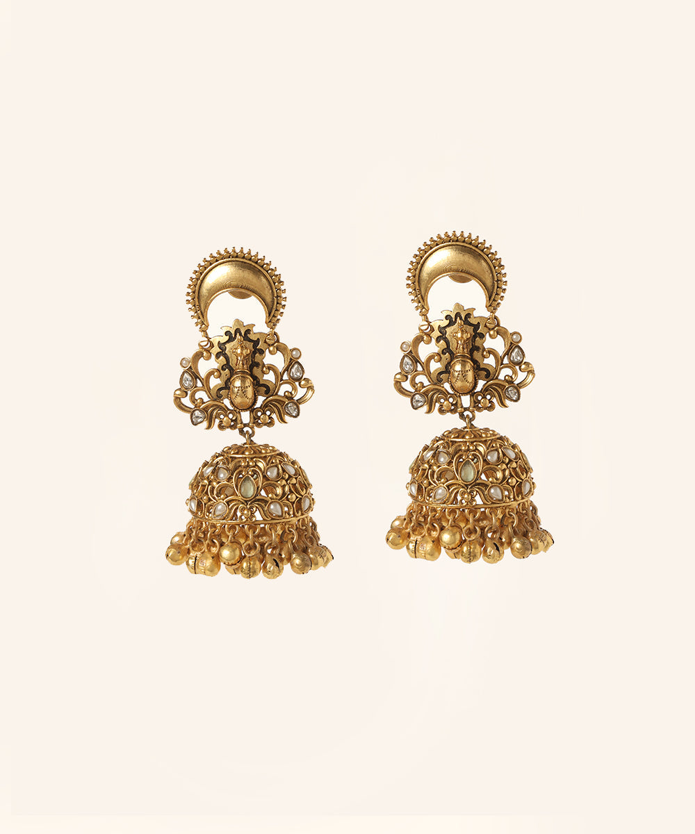 Oliever_Handcrafted_Chand_Jhumkas_WeaverStory_02