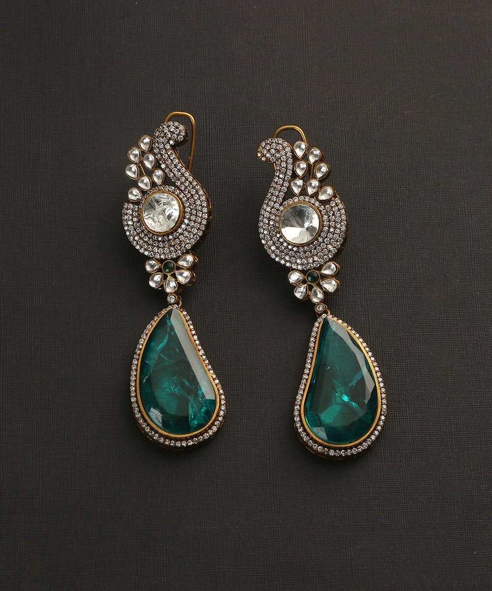 Yalina_Handcrafted_Earrings_With_Green_Semi_Precious_Stones_WeaverStory_02