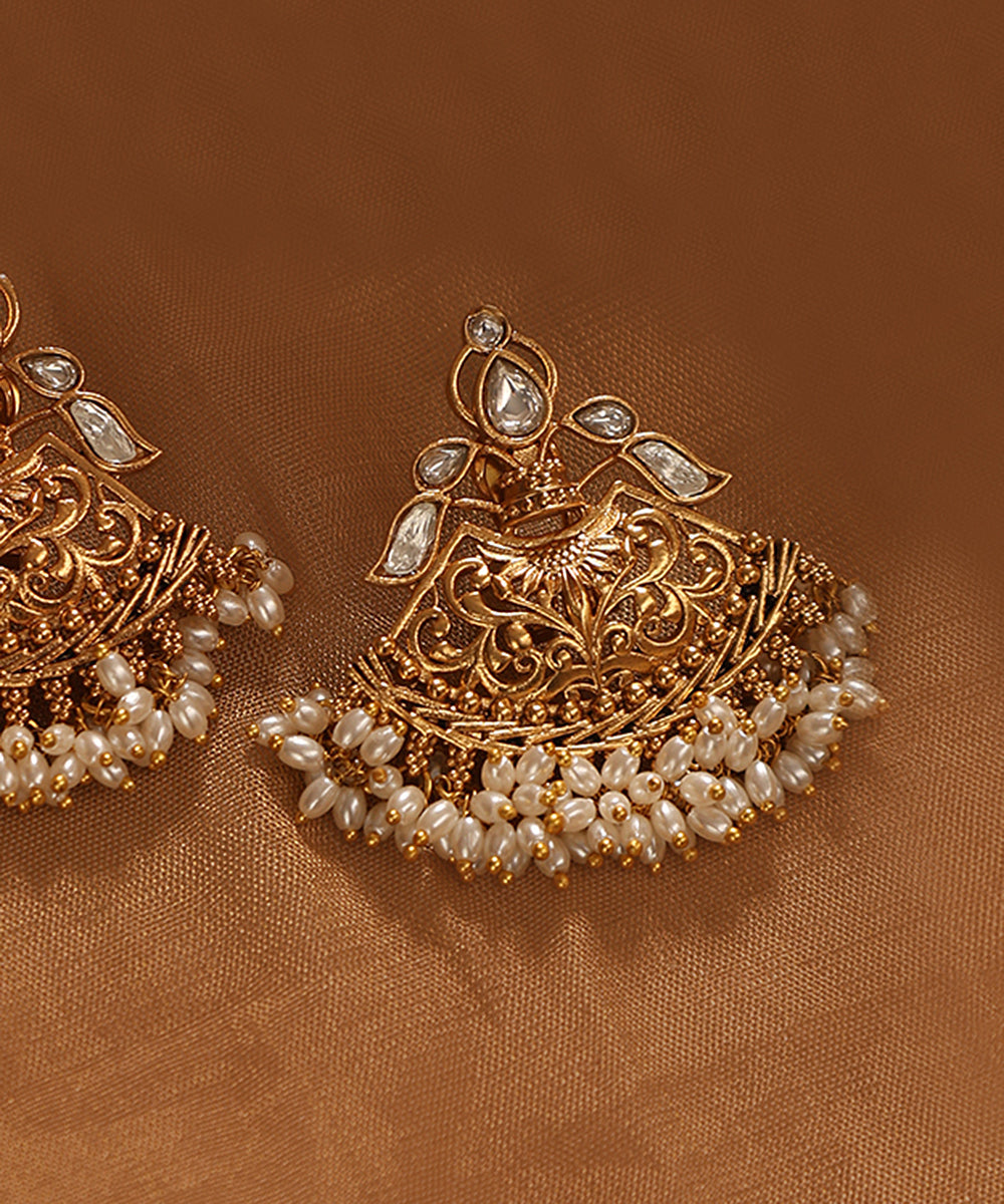 Arion Handcrafted Earrings With Pearls