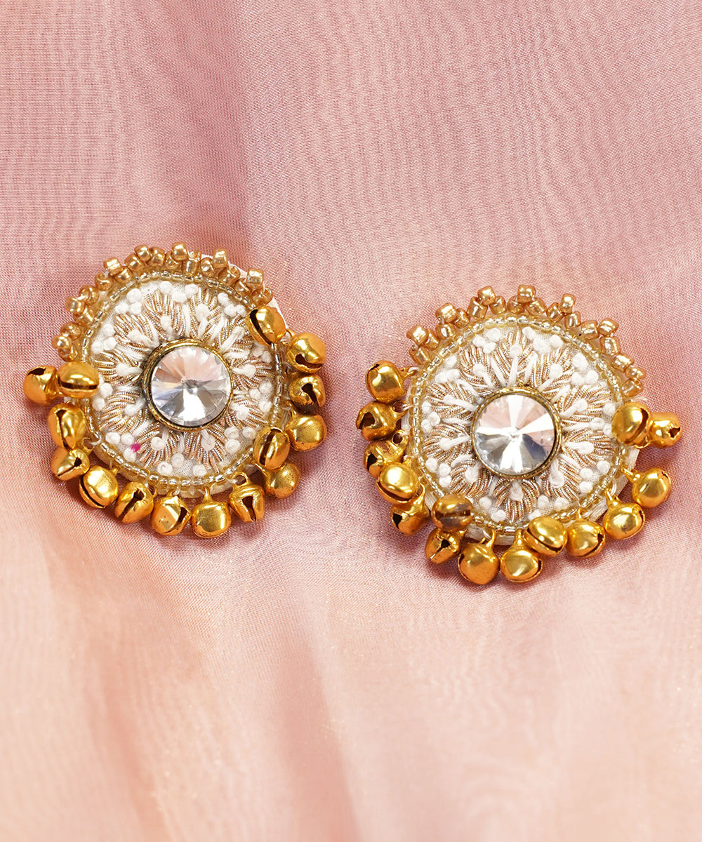 Handcrafted_Fabric_&amp;_Thread_Embroidered_Stud_Earrings_WeaverStory_03