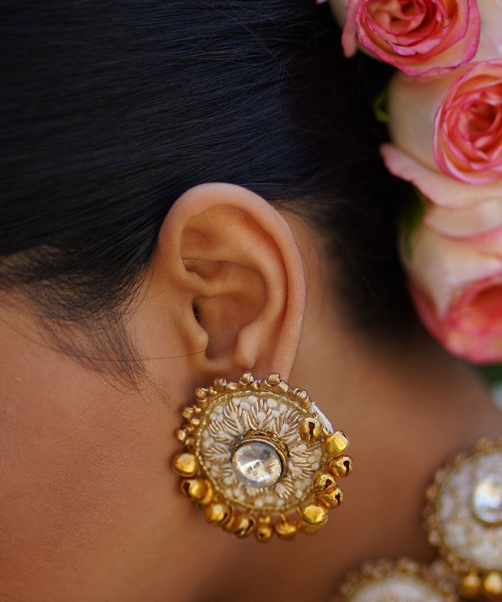 Handcrafted_Fabric_&amp;_Thread_Embroidered_Stud_Earrings_WeaverStory_01