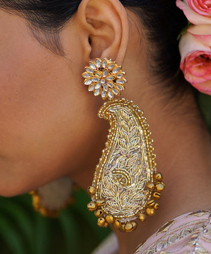 Gold_Paisley_Dangle_Earrings_With_Kundan_Floral_Stud_&amp;_Embroidered_Zardosi_WeaverStory_03