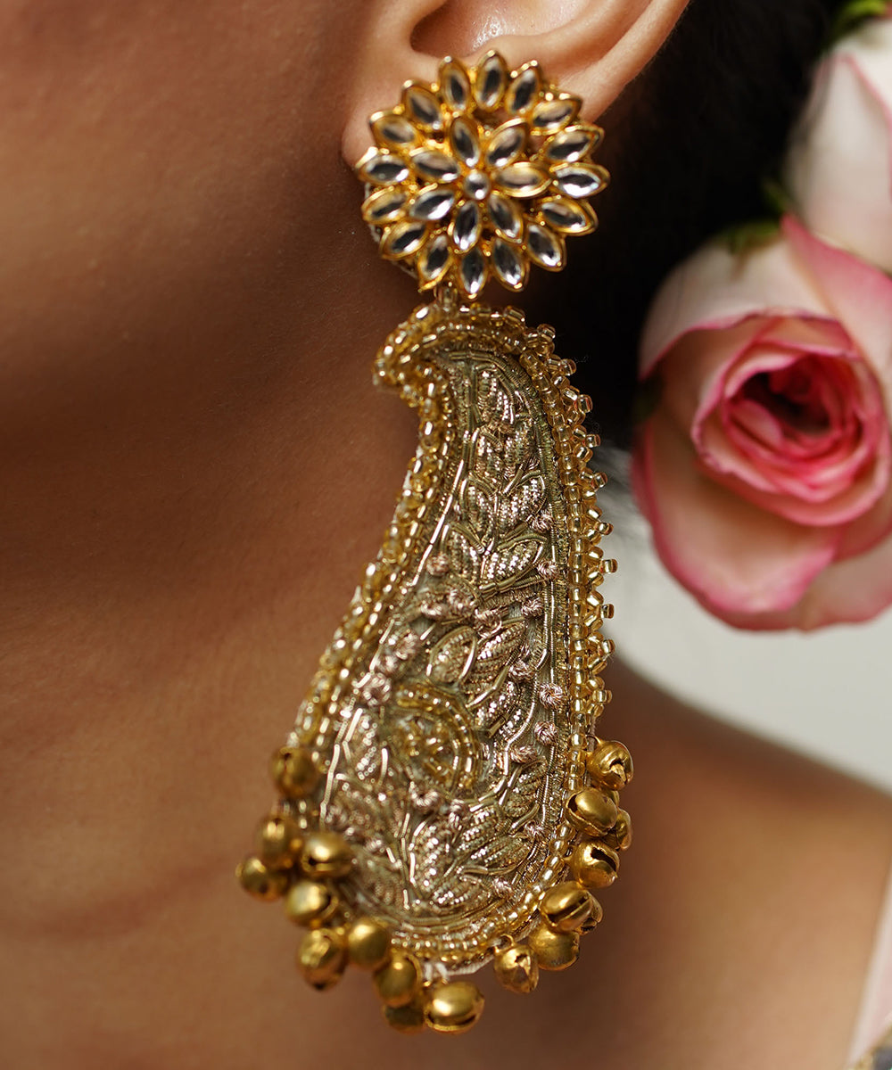 Gold_Paisley_Dangle_Earrings_With_Kundan_Floral_Stud_&amp;_Embroidered_Zardosi_WeaverStory_01
