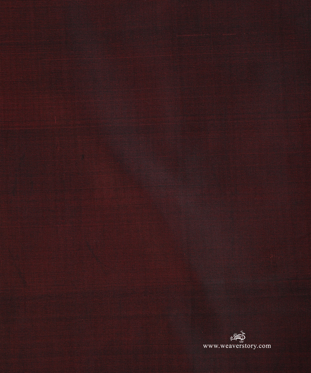 Handloom_Maroon_And_Black_Dual_Tone_Pure_Mushroo_Silk_Banarasi_Fabric_WeaverStory_02