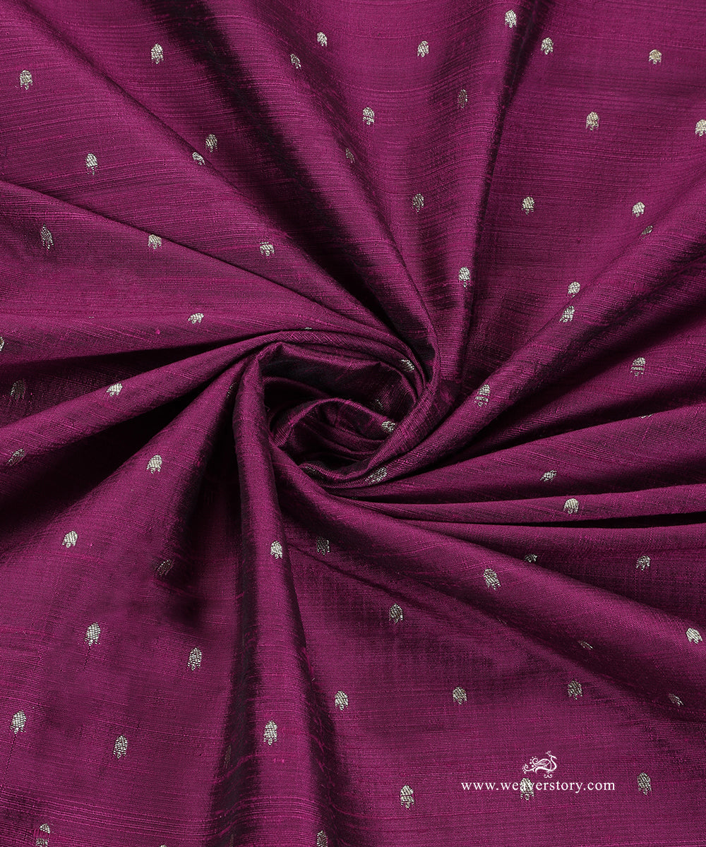 Handloom_Purple_Pure_Raw_Silk_Banarasi_Fabric_With_Small_Zari_Booti_WeaverStory_05