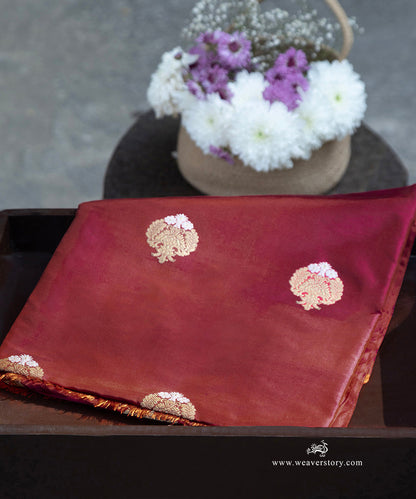 Handloom_Rosewood_Pink_Katan_Silk_Kadwa_Gold_And_Silver_Booti_Fabric_5_WeaverStory_01