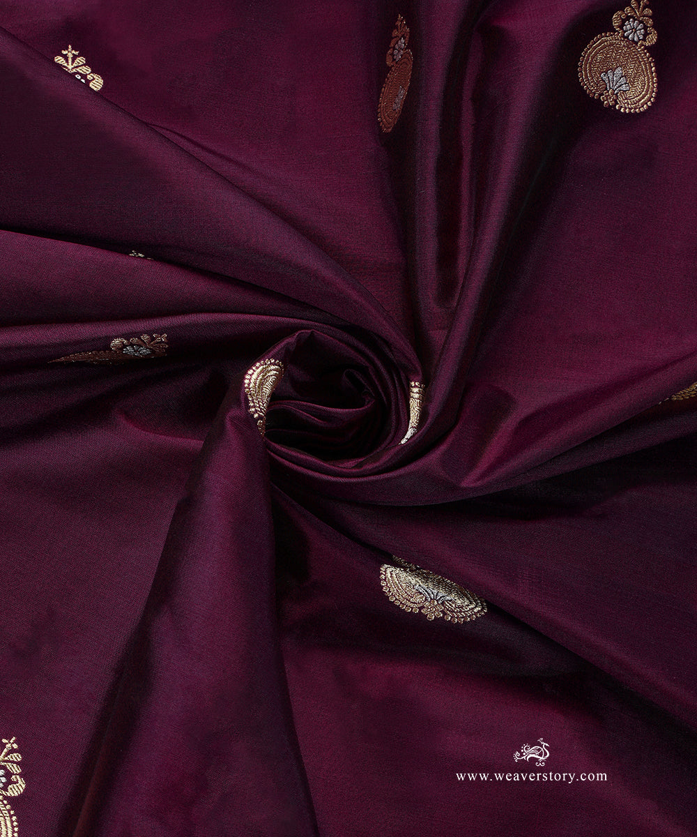 Handloom_Purple_Pure_Katan_Silk_Banarasi_Fabric_With_Gold_And_Silver_Kadhwa_Booti_WeaverStory_05