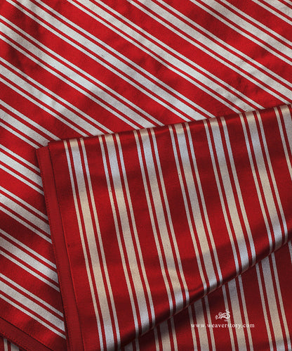 Handloom_Red_And_White_Pure_Satin_Silk_Striped_Banarasi_Banarasi_Fabric_WeaverStory_04