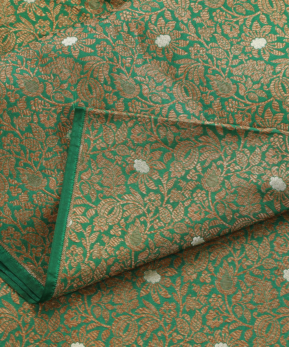 Handloom_Green_Pure_Katan_Silk_Kimkhab_Banarasi_Fabric_With_Nakshi_Work_WeaverStory_04