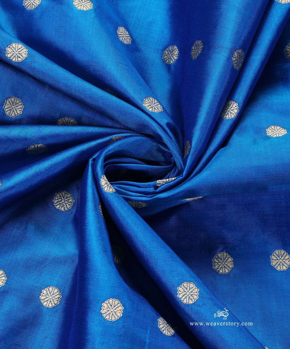 Handloom_Cobalt_Blue_Pure_Katan_Silk_Banarasi_Fabric_With_Cutwork_Booti_WeaverStory_05