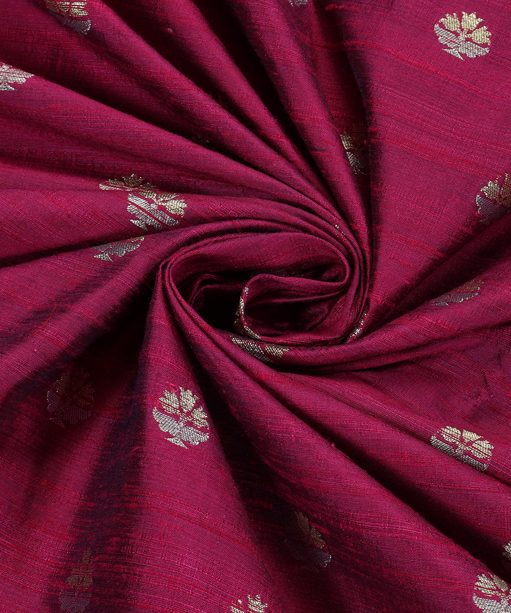 Handloom_Purple_Pure_Tussar_Silk_Banarasi_Fabric_With_Sona_Rupa_Cutwork_Booti_WeaverStory_05