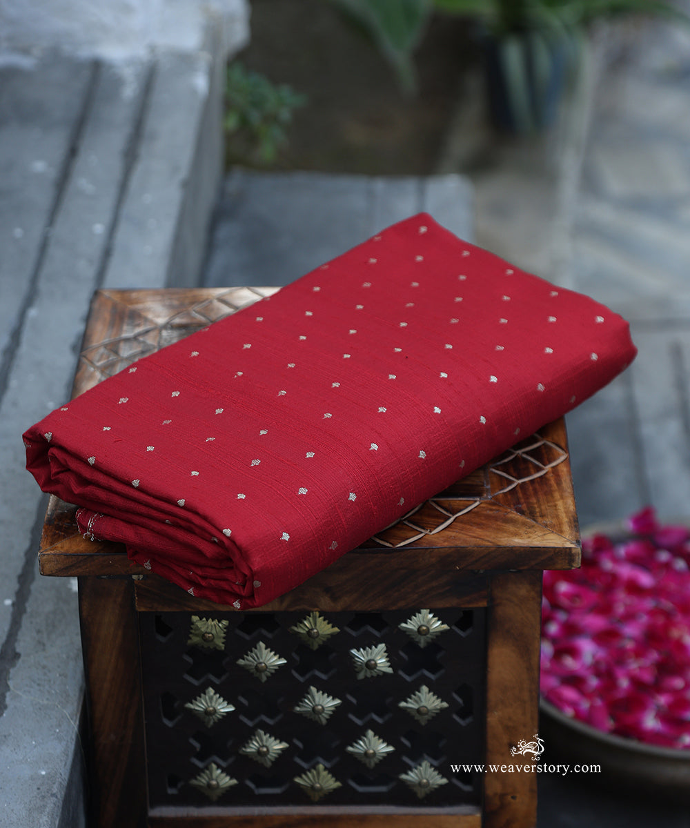 Handloom_Red_Pure_Tussar_Silk_Banarasi_Fabric_With_Cutwork_Booti_WeaverStory_01