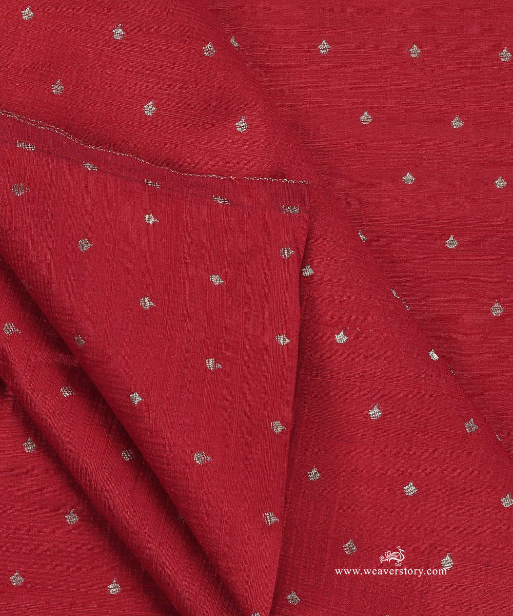 Handloom_Red_Pure_Tussar_Silk_Banarasi_Fabric_With_Cutwork_Booti_WeaverStory_04