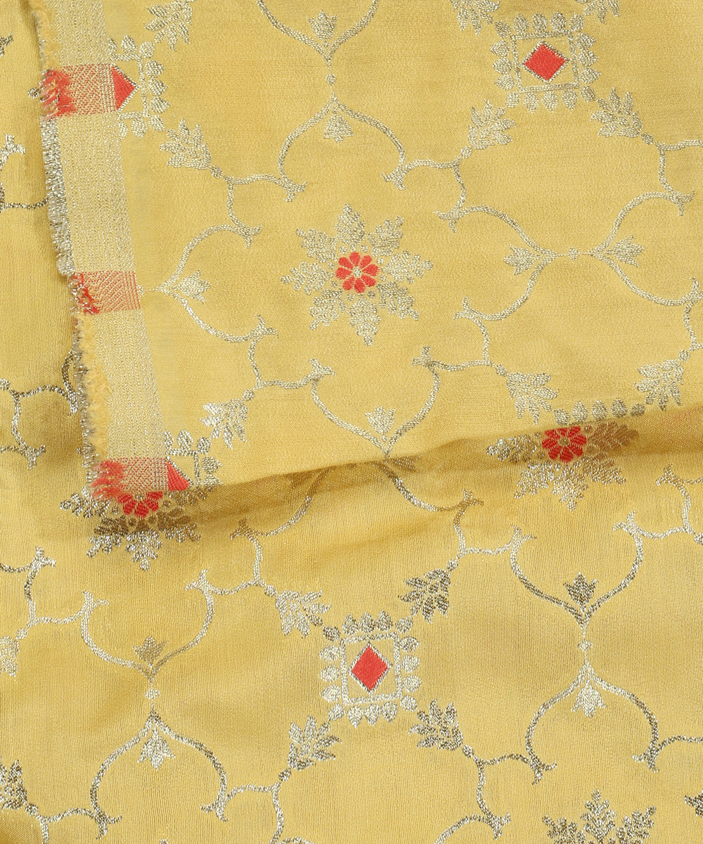 Pastel_Yellow_Handloom_Pure_Moonga_Silk_Banarasi_Fabric_With_Cutwork_Meena_Booti_WeaverStory_04