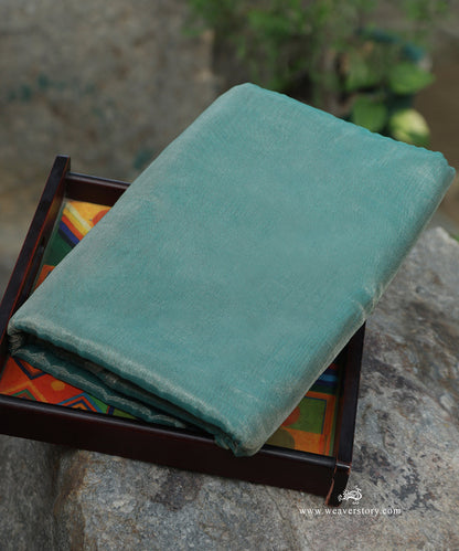 Handloom_Green_Plain_Pure_Tissue_Chanderi_Fabric_WeaverStory_01