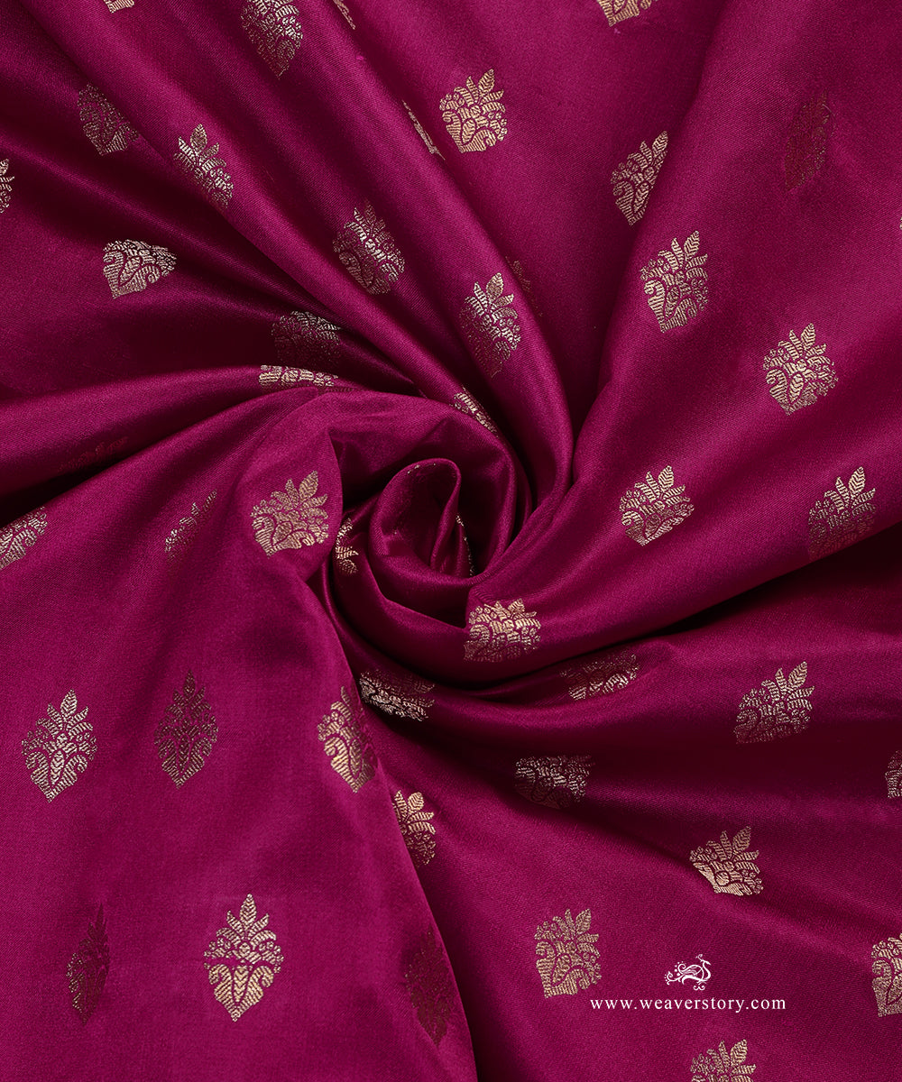 Handloom_Fuschia_Pure_Satin_Silk_Banarasi_Fabric_With_Cutwork_Booti_WeaverStory_05