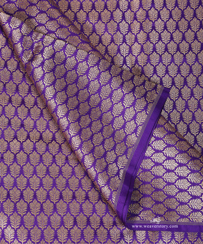 Purple_Handloom_Pure_Katan_Silk_Kimkhab_Banarasi_Fabric_With_Small_Flower_WeaverStory_04