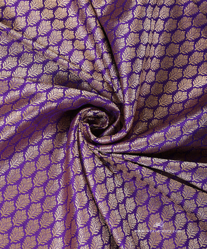 Purple_Handloom_Pure_Katan_Silk_Kimkhab_Banarasi_Fabric_With_Small_Flower_WeaverStory_05